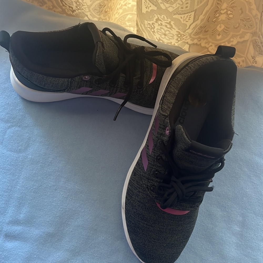 Everyday beautiful shoes. - Picture 6 of 6